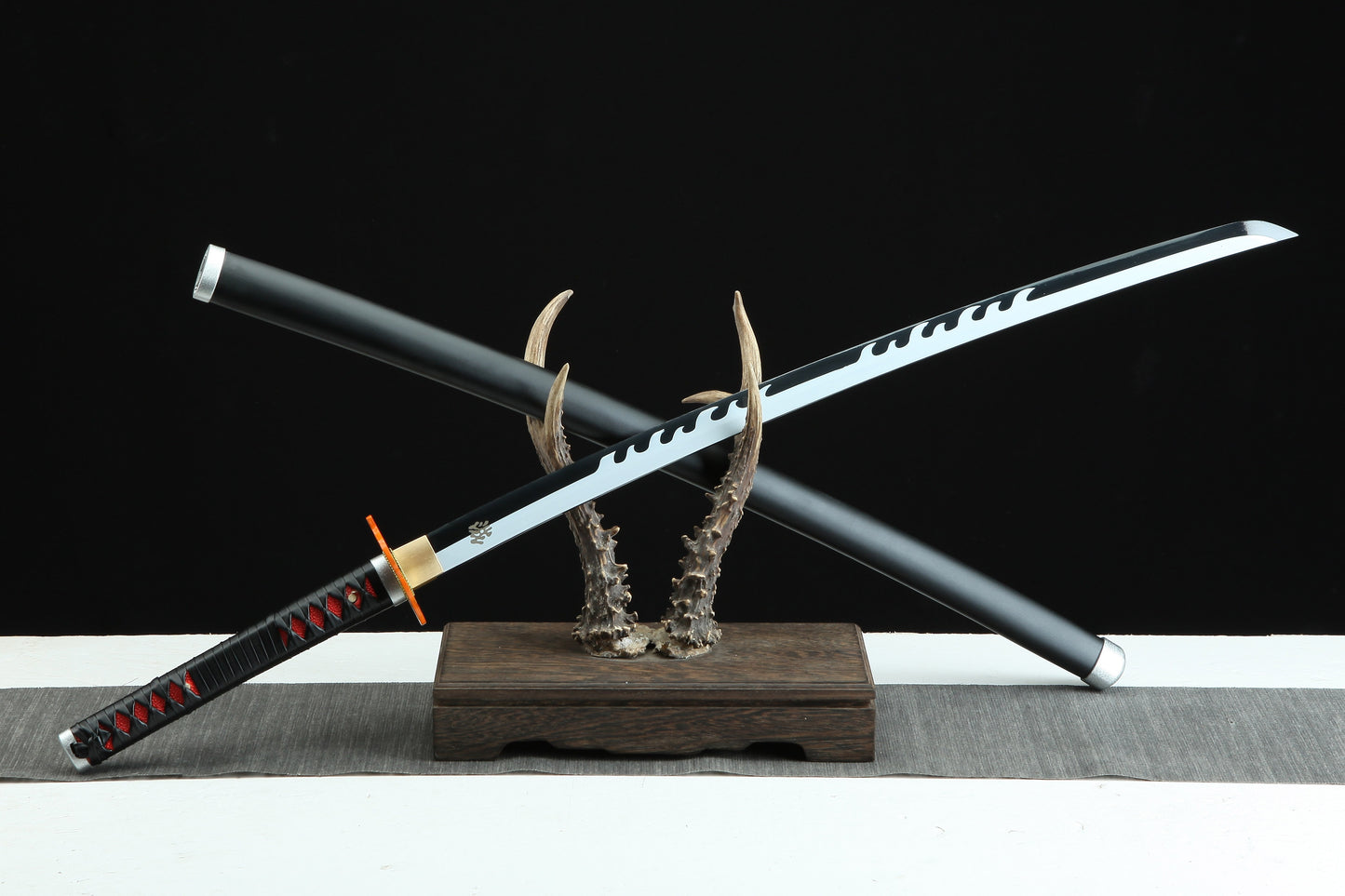 1:1 Replica Tanjiro Kamado Shinigami Edition Katana | Demon Slayer Sword
