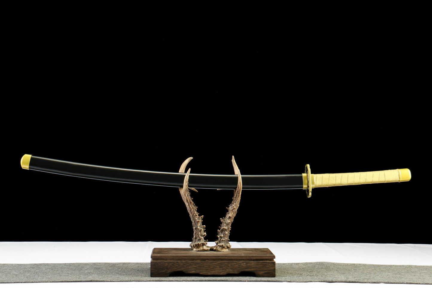 1:1 Replica Yoriichi Tsugikuni Worn Katana | Demon Slayer Sword