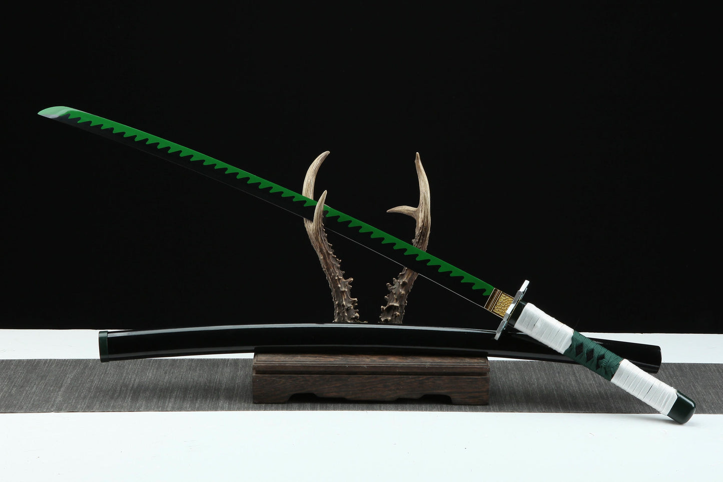 1:1 Replica Sanemi Shinazugawa Worn Katana | Demon Slayer Sword